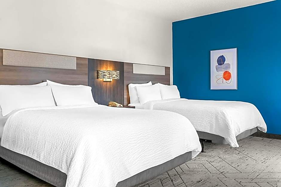 Holiday Inn Express Hotel & Suites - Novi By IHG