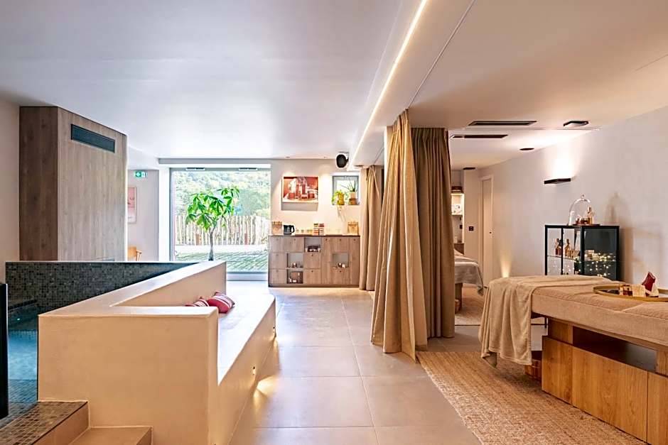 Hôtel Restaurant & Spa La Maison Oppoca