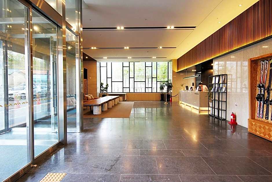 AM Hotel