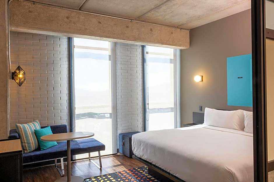 Aloft by Marriott Guadalajara Sur