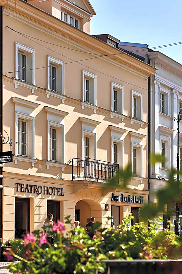 Hotel Teatro Boutique Old Town - Destigo Hotels