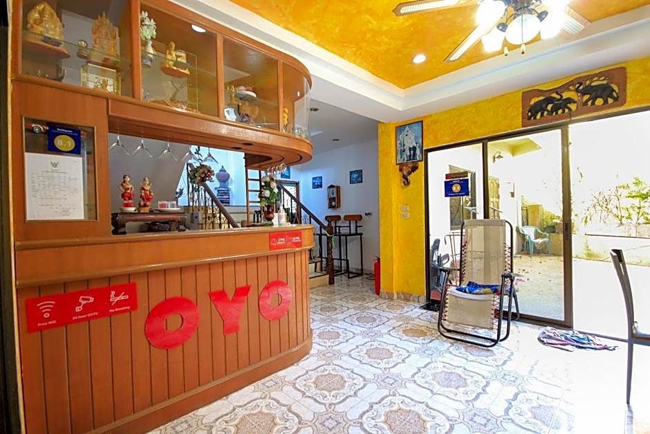 Ban Elephant Blanc Apartment