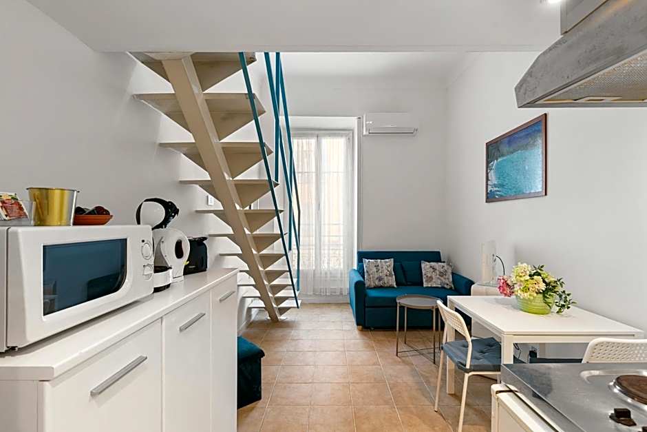 Studio Azur FSH