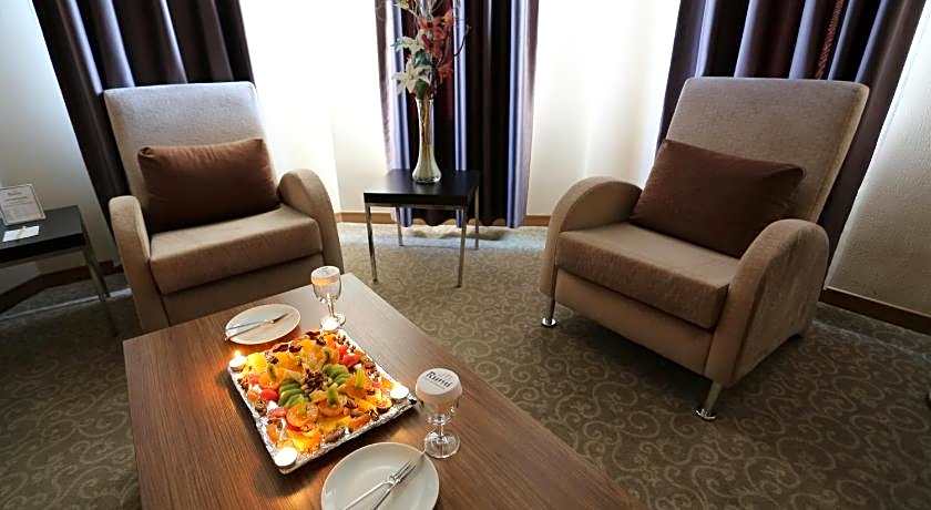 Rumi Hotel