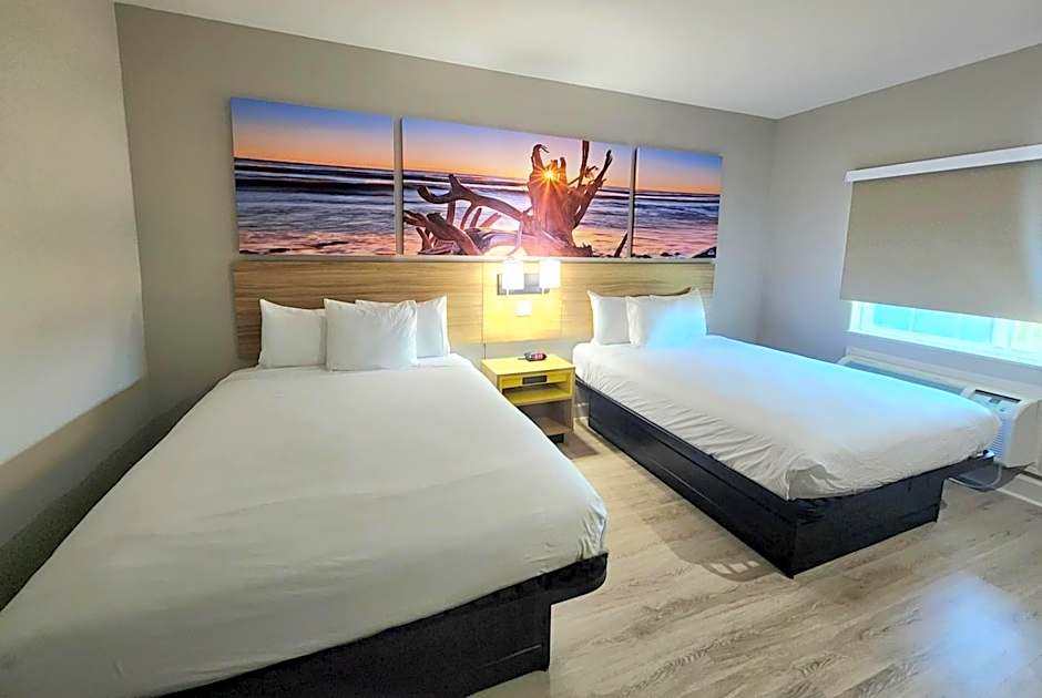 Photo 1 of 3 of 2 Queen Beds Suite, Hearing/Mobility Accessible, Bathtub