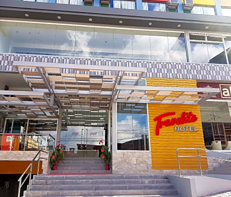 Travelite Hotel Legarda