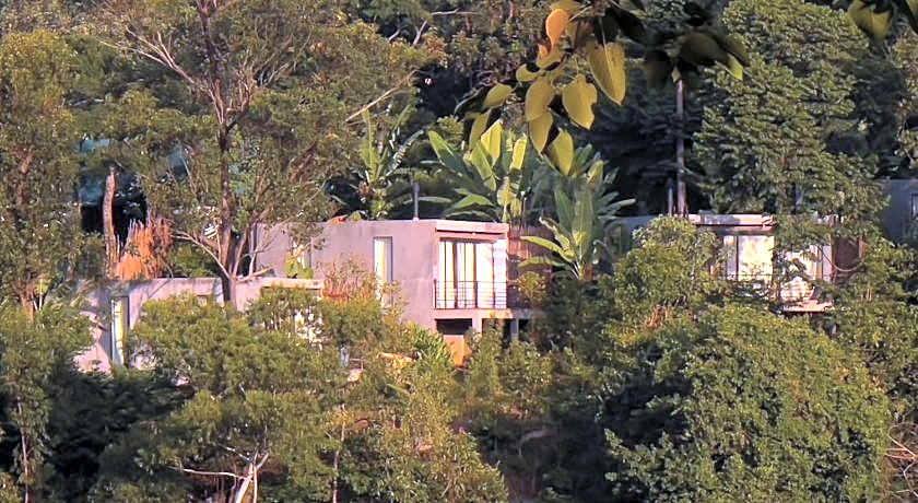 Kaliwa Lodge