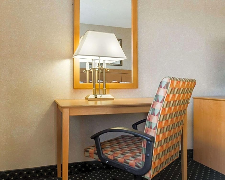 Comfort Inn