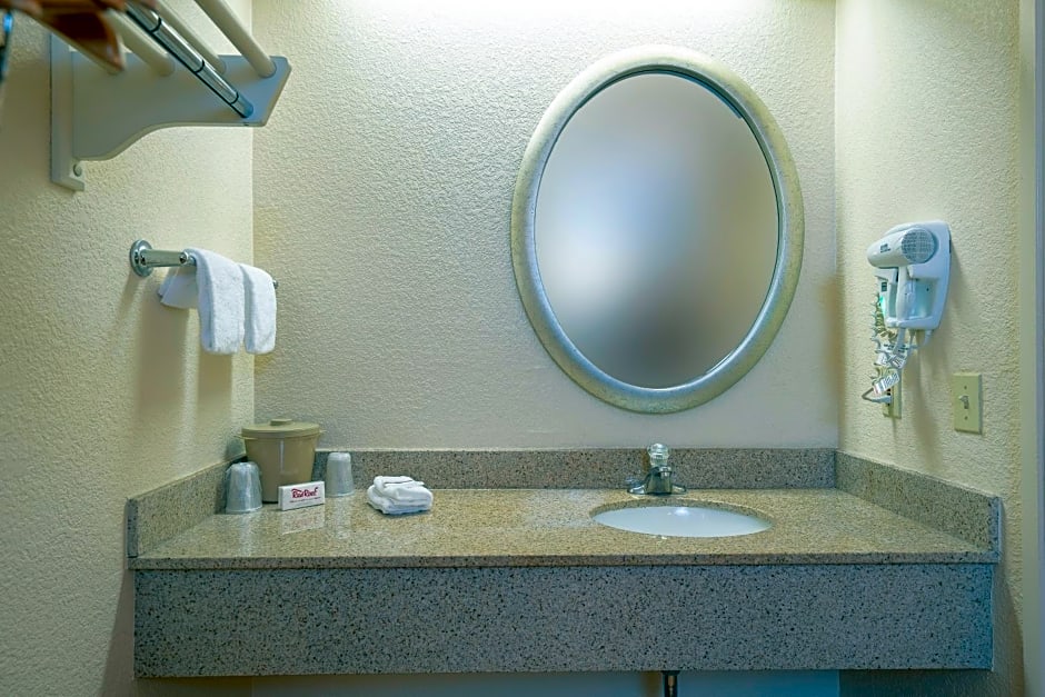 Red Roof Inn Greenville
