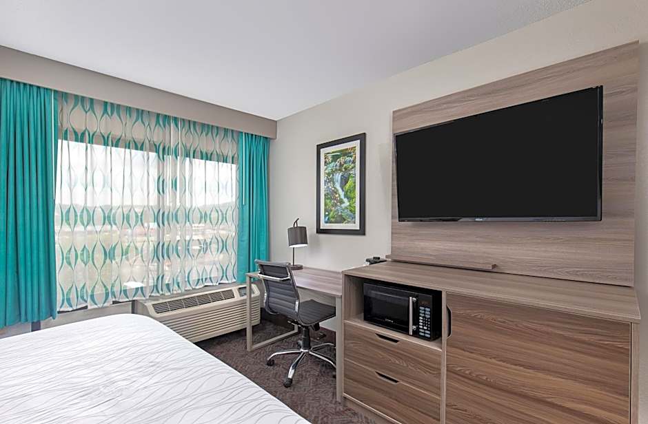 La Quinta Inn & Suites by Wyndham Pigeon Forge- Dollywood