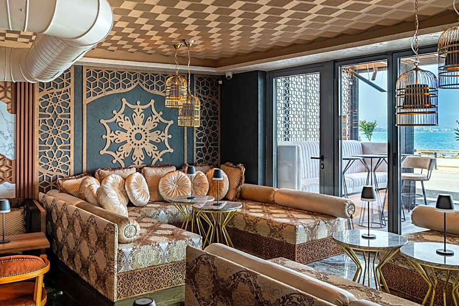 Paradiso Dreams Hotel