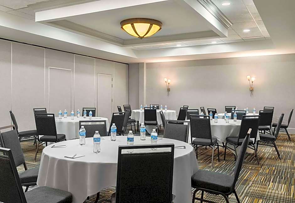 Homewood Suites By Hilton Richmond - Airport