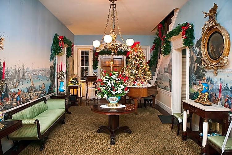 Monmouth Historic Inn