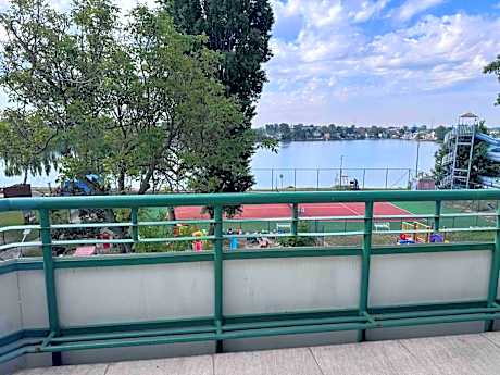 Suite with Lake View