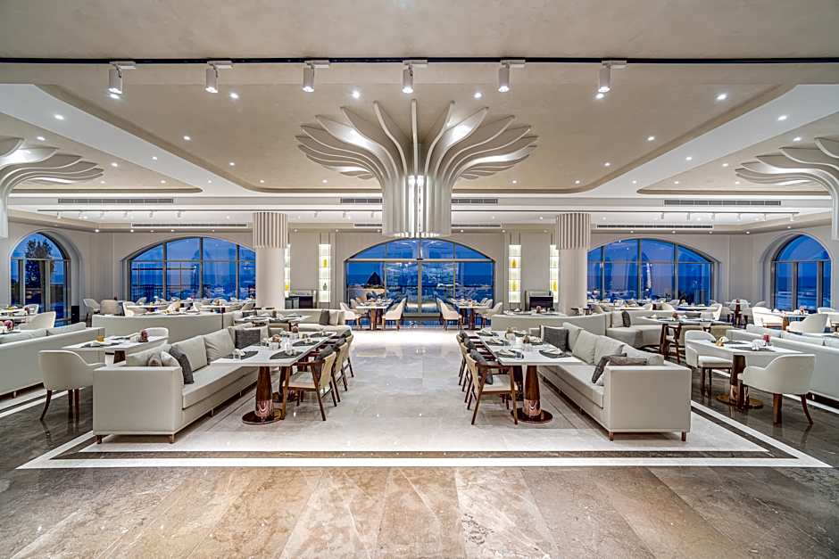 Merit Royal Premium Hotel Casino & SPA