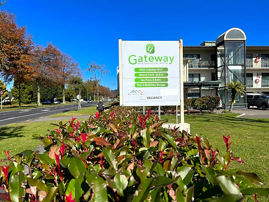 Gateway International Motel