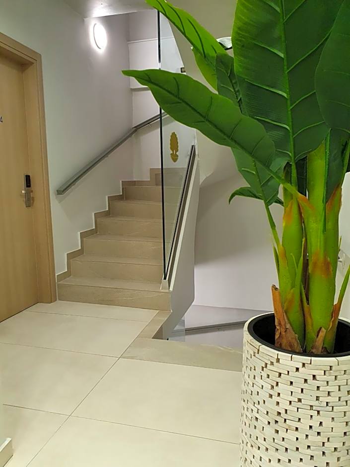 Metropolitan Pearl Boutique Hotel