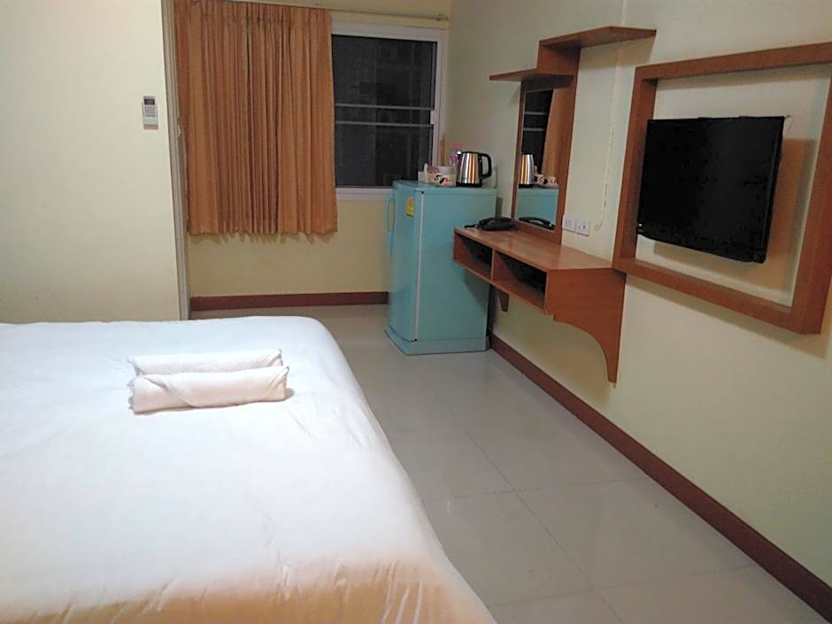 ฐิติกร แกรนด์วิว