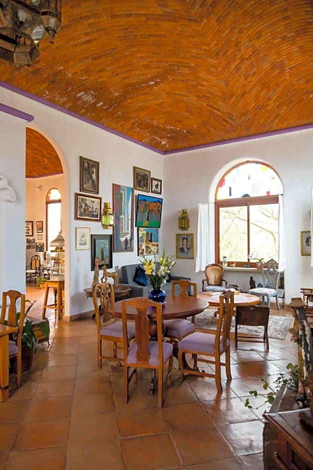 Casa Estela y Virgilio B&B