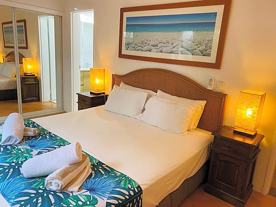 BeachView Apartments at Villa Paradiso