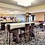 Holiday Inn Express & Suites North Fremont By IHG