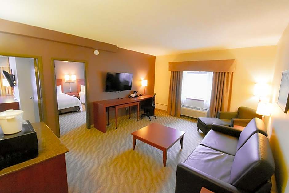 CANAD INNS DESTINATION CENTRE GARDEN CITY