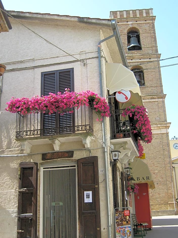 Bed & Breakfast "Il Ghiro"