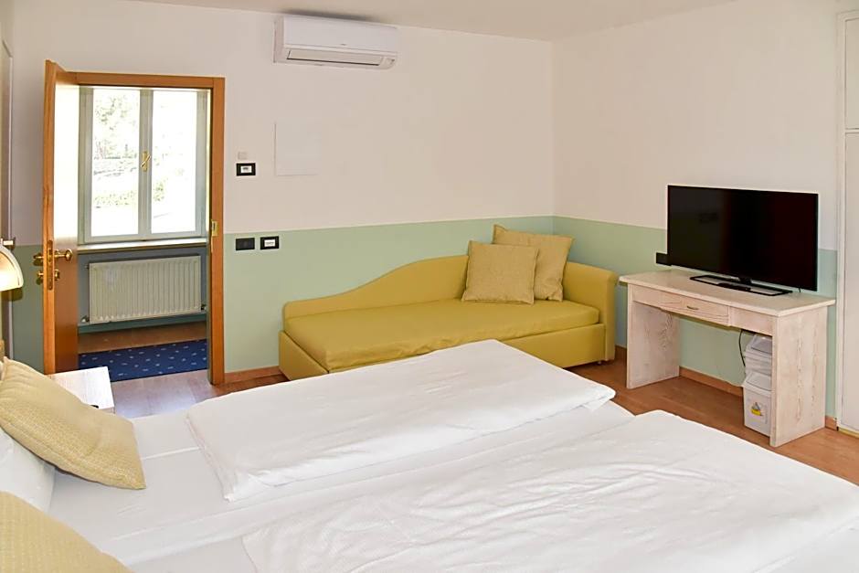 epOche Hotel Zanella 1889