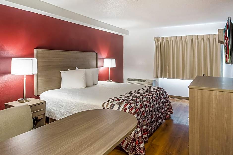 Red Roof Inn Rochester - Airport