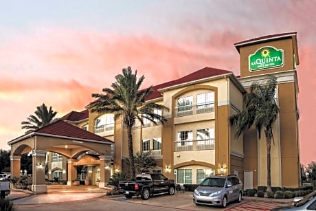 La Quinta Inn & Suites by Wyndham Houston - Rosenberg