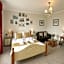 Riviera Lodge Hotel