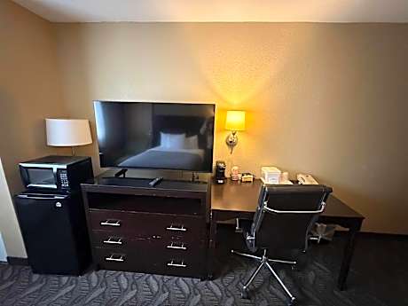 King Room - Non-Smoking