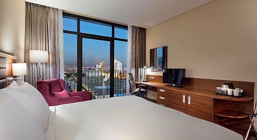 Hilton Garden Inn Izmir Bayrakli