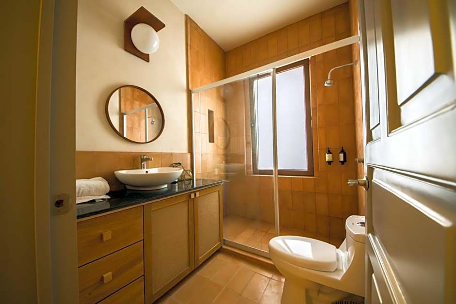 Casa Montore by Barrio Mexico