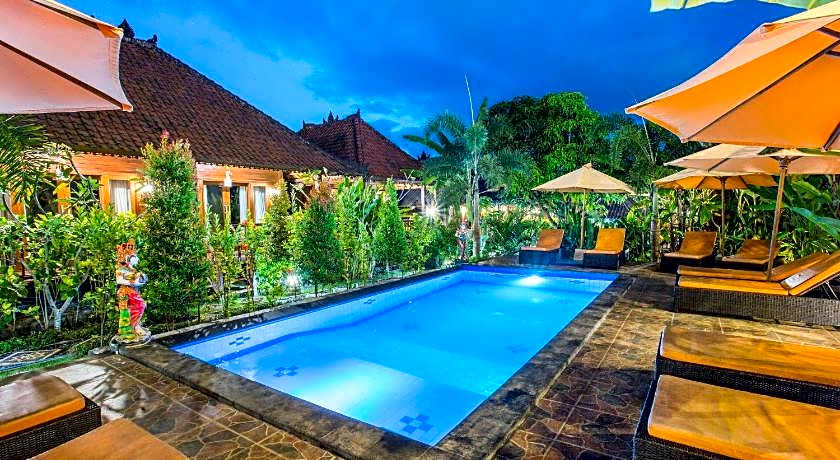 Dinatah Lembongan Villas