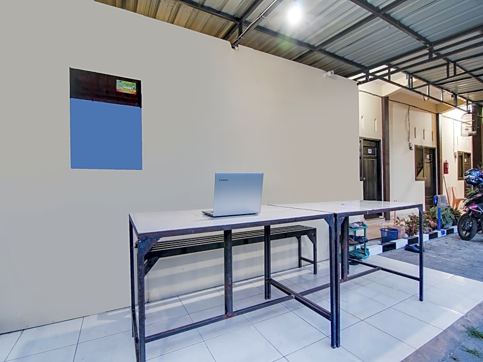 91752 Izzami Homestay Syariah