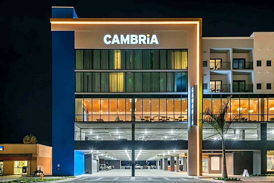 Cambria Hotel St Petersburg-Madeira Beach Marina