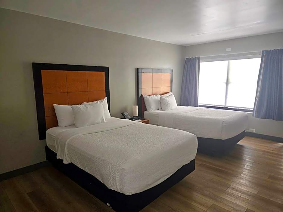 La Quinta Inn & Suites by Wyndham Tampa Bay Airport