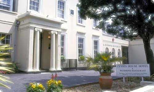 Lysses House Hotel