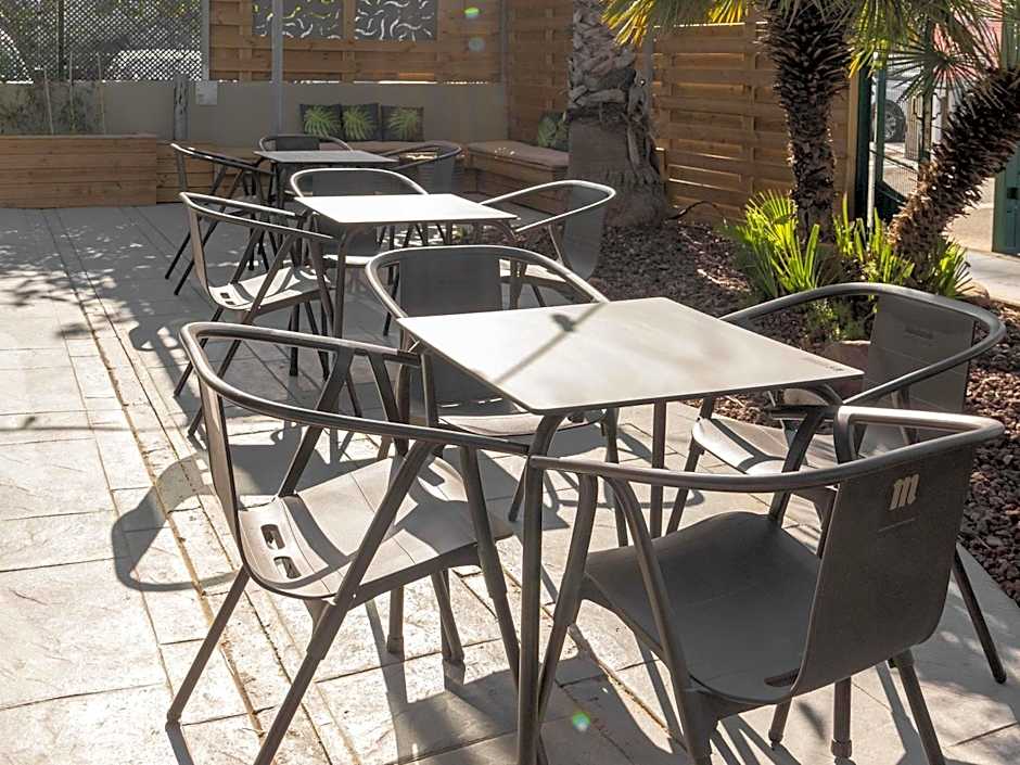 Ibis Valencia Bonaire Aeropuerto