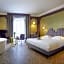 Grand Hotel Du Midi Chateaux & Hotels Collection