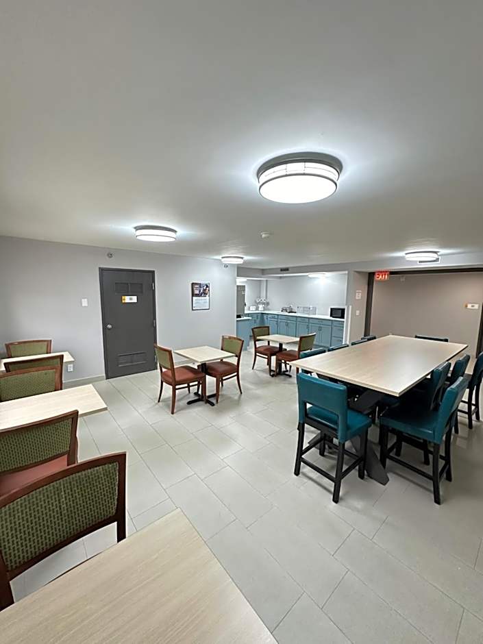 Days Inn by Wyndham Mandan Bismarck Area