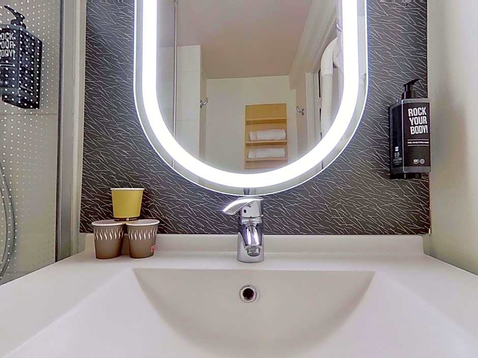 ibis Paris Brancion Parc des Expositions 15eme