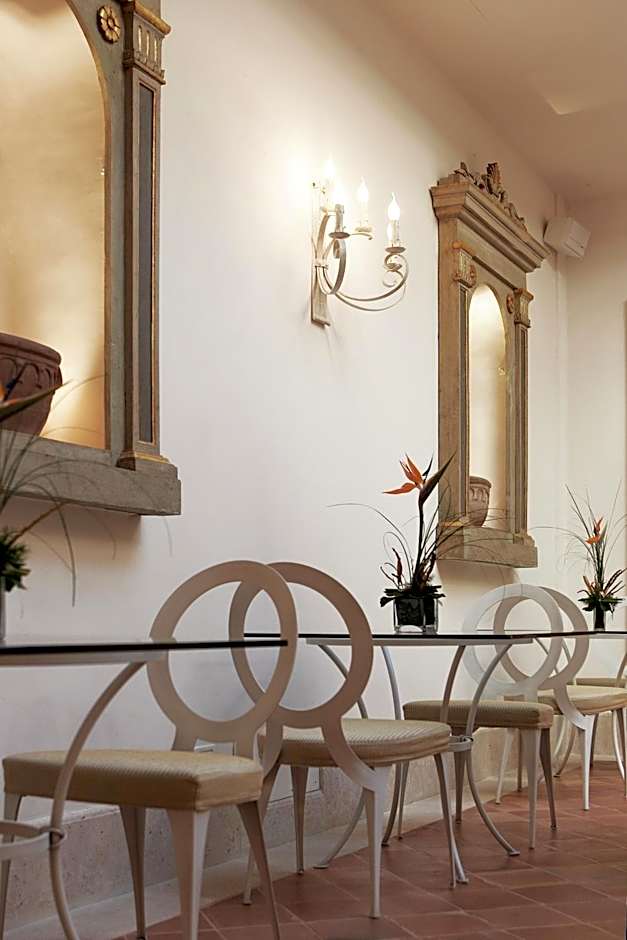 Hotel & Residenza 100 Torri