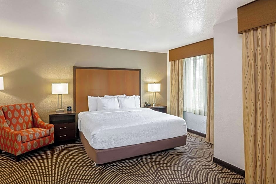 La Quinta by Wyndham Las Vegas RedRock/Summerlin