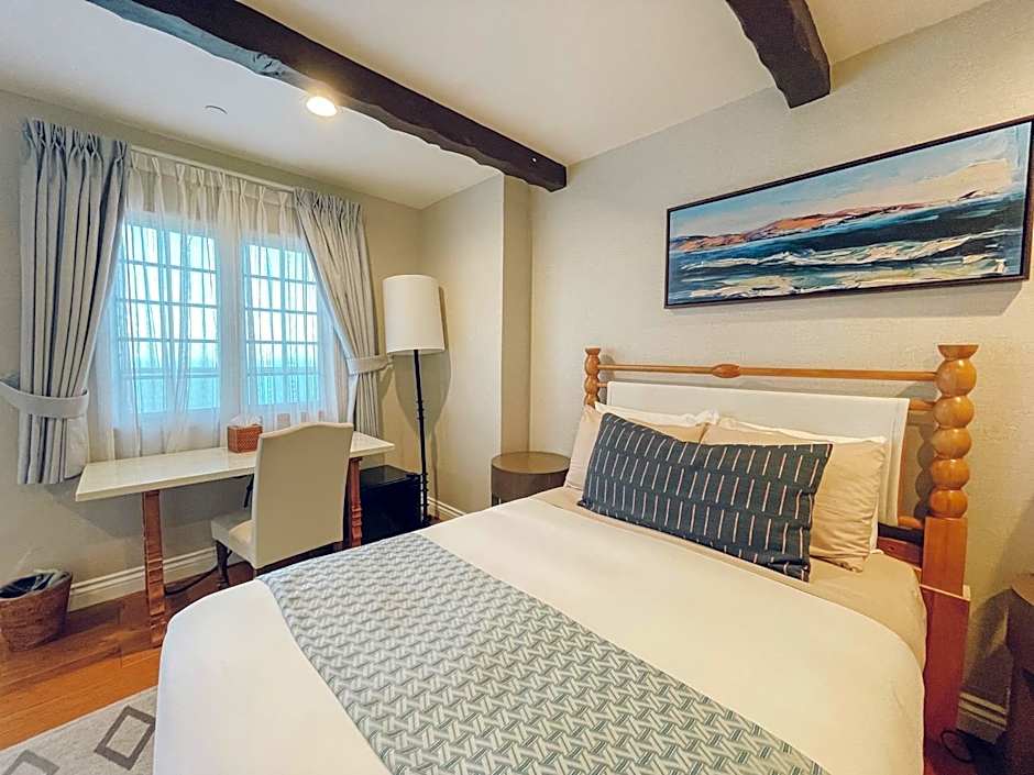 Zane Grey Pueblo Hotel