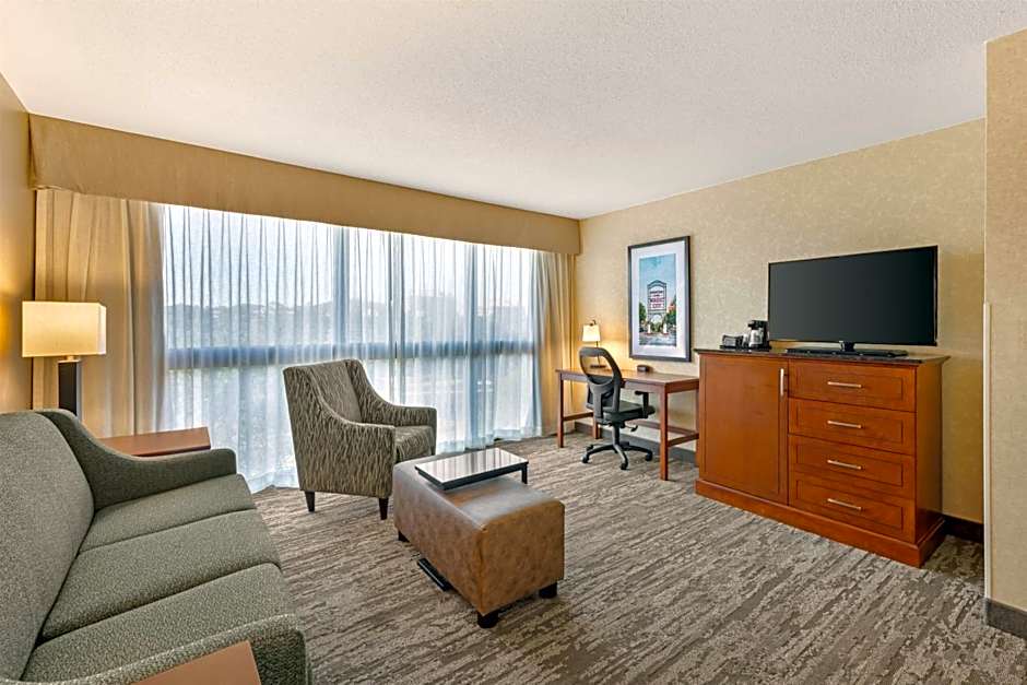 Drury Inn & Suites Birmingham Grandview