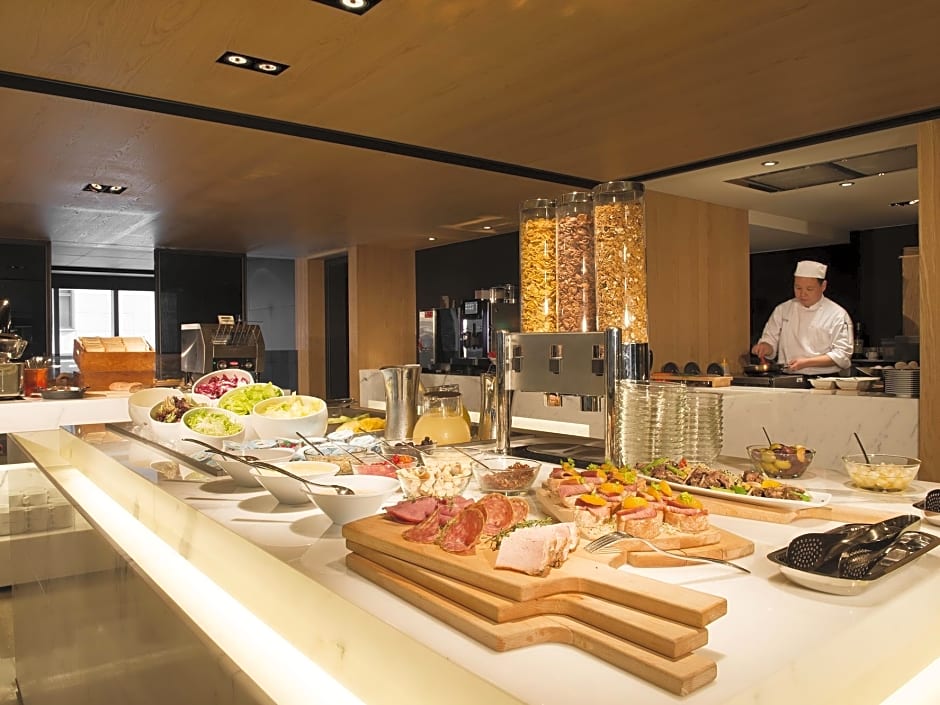 Madison Taipei, a Tribute Portfolio Hotel