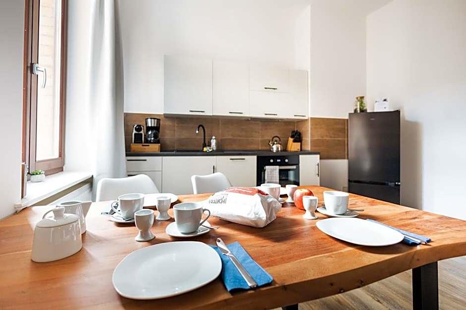 Apartments am Neuen Theater - Altstadt - Zentral - Küche - Wifi - Powered by Ko-Living