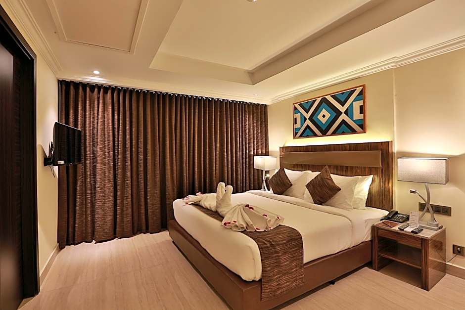 Hotel Luminara A Unit of Elite Tourist Home